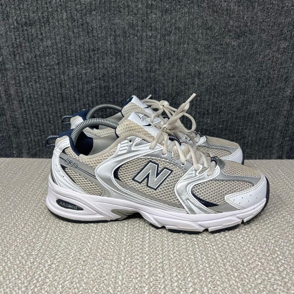 New Balance 530 White Silver Navy Athletic Shoes Mens 8.5 / Womens 10 MR530SG - Picture 1 of 8
